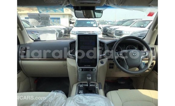 Acheter Import Voiture Toyota Land Cruiser Autre à Import - Dubai, Diana Acheter Import Voiture Toyota Land Cruiser Autre à Import - Dubai, Diana