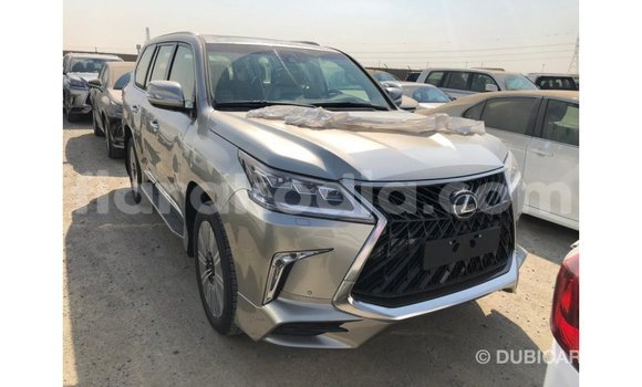 Acheter Import Voiture Lexus LX Autre à Import - Dubai, Diana Acheter Import Voiture Lexus LX Autre à Import - Dubai, Diana