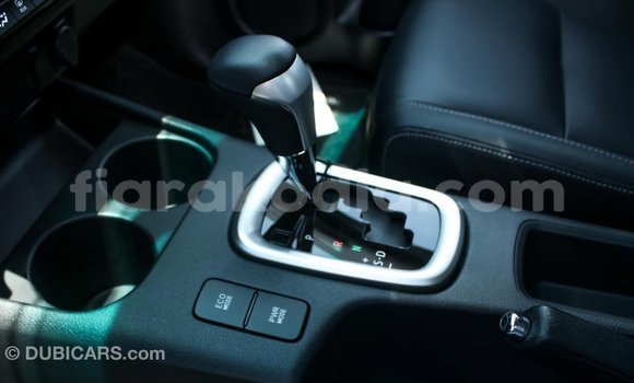 Acheter Import Voiture Toyota Hilux Noir à Import - Dubai, Diana Acheter Import Voiture Toyota Hilux Noir à Import - Dubai, Diana