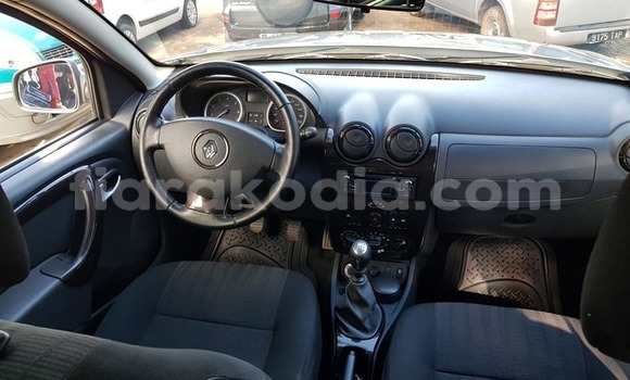 Acheter Occasion Voiture Renault Duster Gris à Antananarivo, Analamanga Acheter Occasion Voiture Renault Duster Gris à Antananarivo, Analamanga