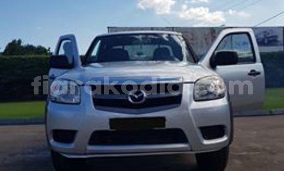Acheter Occasion Voiture Mazda BT-50 Gris à Antananarivo, Analamanga Acheter Occasion Voiture Mazda BT-50 Gris à Antananarivo, Analamanga