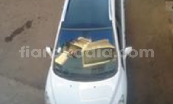 Acheter Occasion Voiture Peugeot 308 Blanc à Antananarivo, Analamanga Acheter Occasion Voiture Peugeot 308 Blanc à Antananarivo, Analamanga