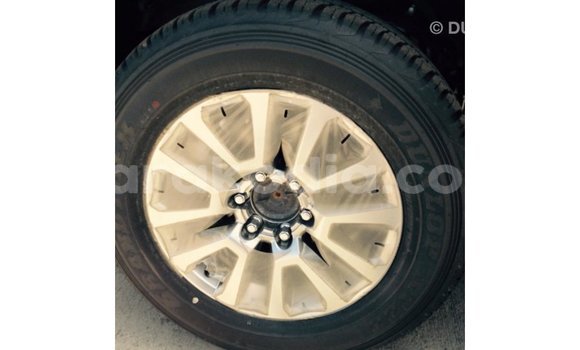 Acheter Import Voiture Toyota Prado Noir à Import - Dubai, Diana Acheter Import Voiture Toyota Prado Noir à Import - Dubai, Diana