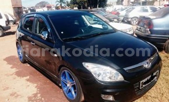 Acheter Occasion Voiture Hyundai i30 Noir à Antananarivo, Analamanga Acheter Occasion Voiture Hyundai i30 Noir à Antananarivo, Analamanga