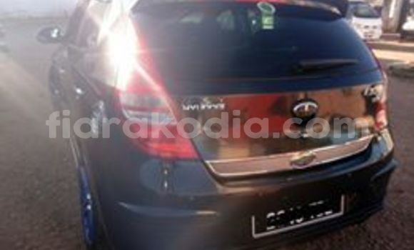 Acheter Occasion Voiture Hyundai i30 Noir à Antananarivo, Analamanga Acheter Occasion Voiture Hyundai i30 Noir à Antananarivo, Analamanga
