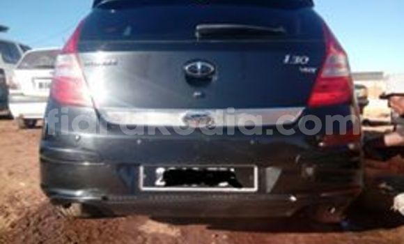 Acheter Occasion Voiture Hyundai i30 Noir à Antananarivo, Analamanga Acheter Occasion Voiture Hyundai i30 Noir à Antananarivo, Analamanga