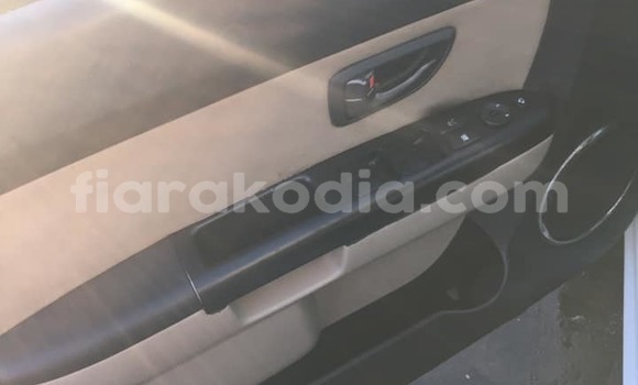 Acheter Occasion Voiture Kia Soul Blanc à Antananarivo, Analamanga Acheter Occasion Voiture Kia Soul Blanc à Antananarivo, Analamanga