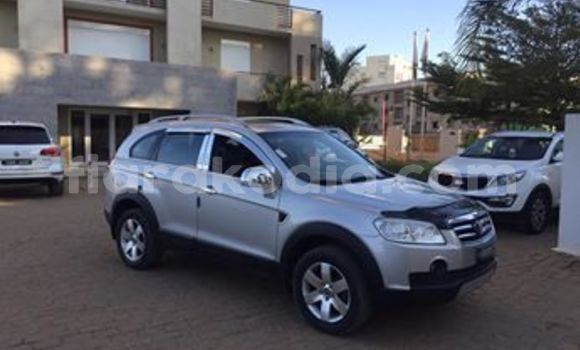 Acheter Occasion Voiture Chevrolet Captiva Gris à Antananarivo, Analamanga Acheter Occasion Voiture Chevrolet Captiva Gris à Antananarivo, Analamanga