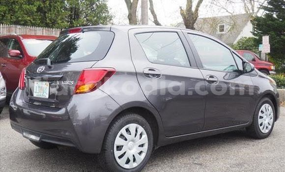 Acheter Occasion Voiture Toyota Yaris Gris à Ambatomainty , Melaky Acheter Occasion Voiture Toyota Yaris Gris à Ambatomainty , Melaky