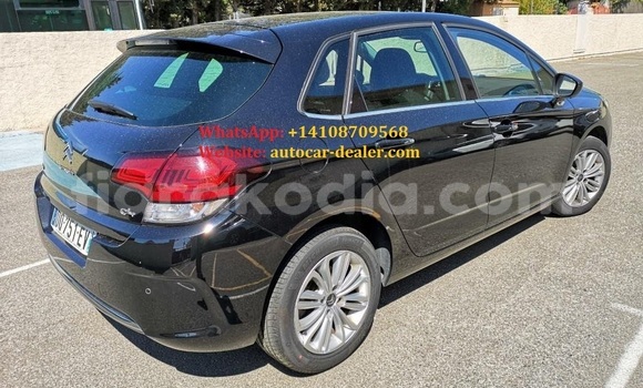 Acheter Occasion Voiture Citroen C4 Autre à Antananarivo, Analamanga Acheter Occasion Voiture Citroen C4 Autre à Antananarivo, Analamanga