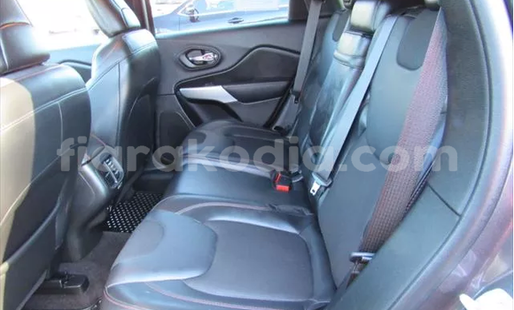 Acheter Occasion Voiture Jeep Cherokee Autre à Antananarivo, Analamanga Acheter Occasion Voiture Jeep Cherokee Autre à Antananarivo, Analamanga