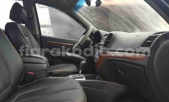 Buy Used Hyundai Santa Fe Black Car in Ambanja in Diana Buy Used Hyundai Santa Fe Black Car in Ambanja in Diana