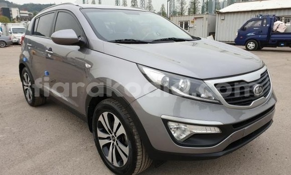 Buy Used Kia Sportage Silver Car in Ambanja in Diana Buy Used Kia Sportage Silver Car in Ambanja in Diana
