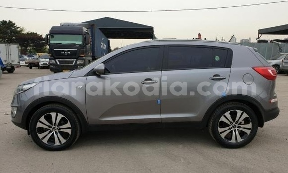 Buy Used Kia Sportage Silver Car in Ambanja in Diana Buy Used Kia Sportage Silver Car in Ambanja in Diana