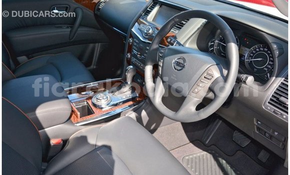 Acheter Import Voiture Nissan Patrol Blanc à Import - Dubai, Diana Acheter Import Voiture Nissan Patrol Blanc à Import - Dubai, Diana