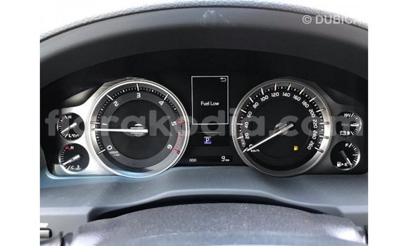 Acheter Import Voiture Toyota Land Cruiser Noir à Import - Dubai, Diana Acheter Import Voiture Toyota Land Cruiser Noir à Import - Dubai, Diana