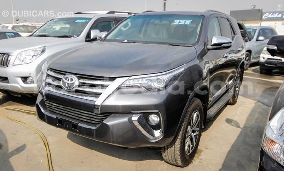 Acheter Import Voiture Toyota Fortuner Autre à Import - Dubai, Diana Acheter Import Voiture Toyota Fortuner Autre à Import - Dubai, Diana