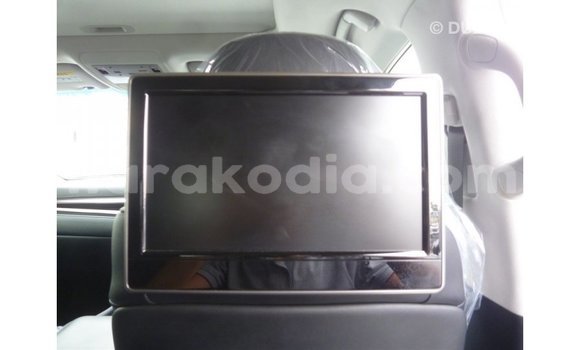 Acheter Import Voiture Lexus LX Blanc à Import - Dubai, Diana Acheter Import Voiture Lexus LX Blanc à Import - Dubai, Diana