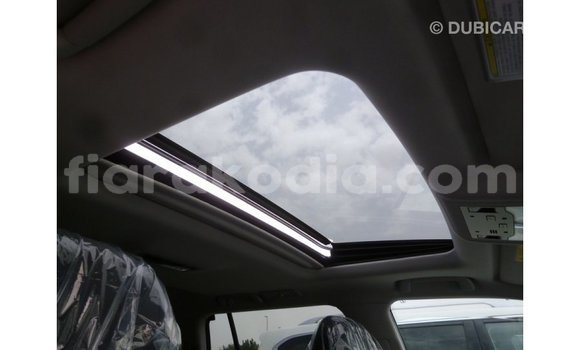 Acheter Import Voiture Lexus LX Blanc à Import - Dubai, Diana Acheter Import Voiture Lexus LX Blanc à Import - Dubai, Diana