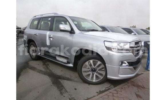 Acheter Import Voiture Toyota Land Cruiser Autre à Import - Dubai, Diana Acheter Import Voiture Toyota Land Cruiser Autre à Import - Dubai, Diana