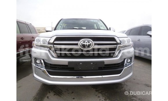 Acheter Import Voiture Toyota Land Cruiser Autre à Import - Dubai, Diana Acheter Import Voiture Toyota Land Cruiser Autre à Import - Dubai, Diana