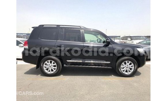 Acheter Import Voiture Toyota Land Cruiser Noir à Import - Dubai, Diana Acheter Import Voiture Toyota Land Cruiser Noir à Import - Dubai, Diana