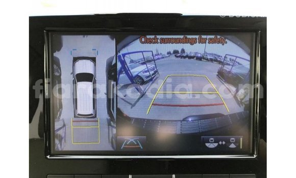 Acheter Import Voiture Toyota Land Cruiser Noir à Import - Dubai, Diana Acheter Import Voiture Toyota Land Cruiser Noir à Import - Dubai, Diana