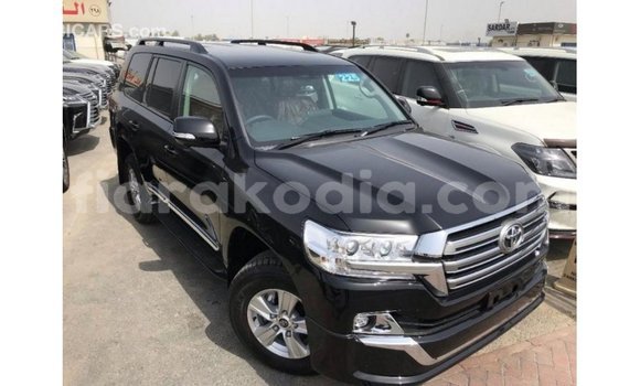 Acheter Import Voiture Toyota Land Cruiser Noir à Import - Dubai, Diana Acheter Import Voiture Toyota Land Cruiser Noir à Import - Dubai, Diana