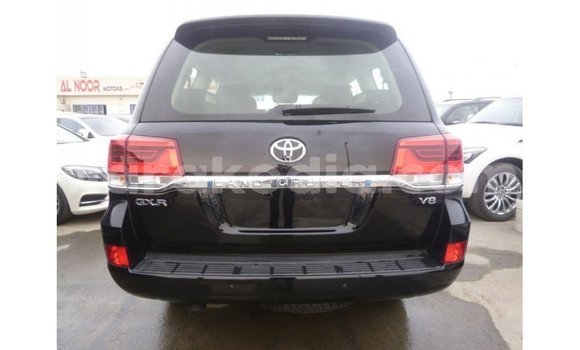 Acheter Import Voiture Toyota Land Cruiser Noir à Import - Dubai, Diana Acheter Import Voiture Toyota Land Cruiser Noir à Import - Dubai, Diana