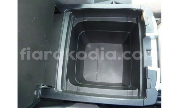 Acheter Import Voiture Toyota Land Cruiser Noir à Import - Dubai, Diana Acheter Import Voiture Toyota Land Cruiser Noir à Import - Dubai, Diana