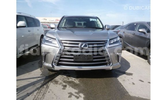 Acheter Import Voiture Lexus LX Autre à Import - Dubai, Diana Acheter Import Voiture Lexus LX Autre à Import - Dubai, Diana