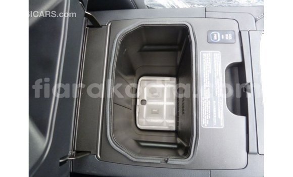 Acheter Import Voiture Lexus LX Blanc à Import - Dubai, Diana Acheter Import Voiture Lexus LX Blanc à Import - Dubai, Diana