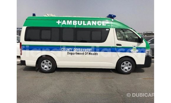 Acheter Import Voiture Toyota Hiace Blanc à Import - Dubai, Diana Acheter Import Voiture Toyota Hiace Blanc à Import - Dubai, Diana