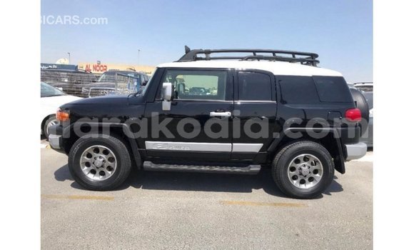 Acheter Import Voiture Toyota FJ Cruiser Noir à Import - Dubai, Diana Acheter Import Voiture Toyota FJ Cruiser Noir à Import - Dubai, Diana