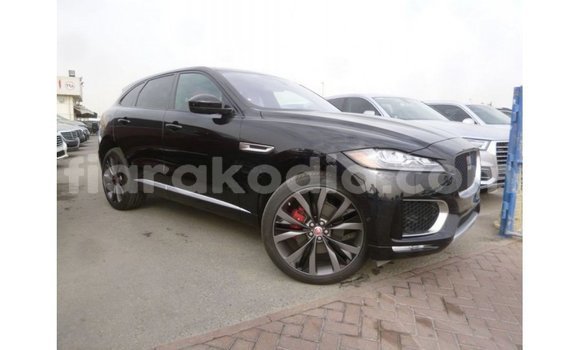 Acheter Import Voiture Jaguar F-Pace Noir à Import - Dubai, Diana