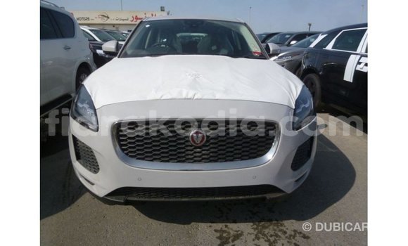 Acheter Import Voiture Jaguar E-Pace Blanc à Import - Dubai, Diana Acheter Import Voiture Jaguar E-Pace Blanc à Import - Dubai, Diana