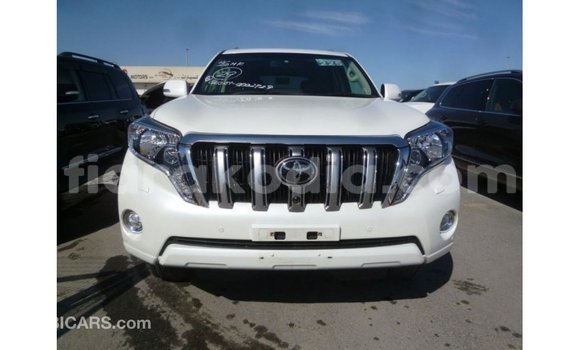Hividy Toyota Prado fotsy Car in Import - Dubai in Diana Hividy Toyota Prado fotsy Car in Import - Dubai in Diana