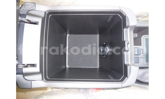 Acheter Import Voiture Toyota Prado Autre à Import - Dubai, Diana Acheter Import Voiture Toyota Prado Autre à Import - Dubai, Diana