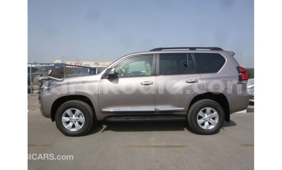 Acheter Import Voiture Toyota Prado Marron à Import - Dubai, Diana Acheter Import Voiture Toyota Prado Marron à Import - Dubai, Diana
