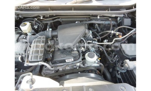 Acheter Import Voiture Toyota Prado Noir à Import - Dubai, Diana Acheter Import Voiture Toyota Prado Noir à Import - Dubai, Diana