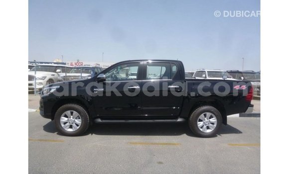 Acheter Import Voiture Toyota Hilux Noir à Import - Dubai, Diana Acheter Import Voiture Toyota Hilux Noir à Import - Dubai, Diana