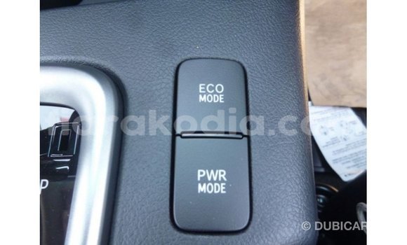 Acheter Import Voiture Toyota Hilux Noir à Import - Dubai, Diana Acheter Import Voiture Toyota Hilux Noir à Import - Dubai, Diana