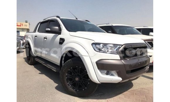 Acheter Import Voiture Ford Ranger Blanc à Import - Dubai, Diana Acheter Import Voiture Ford Ranger Blanc à Import - Dubai, Diana