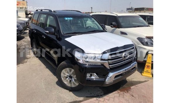 Acheter Import Voiture Toyota Land Cruiser Noir à Import - Dubai, Diana Acheter Import Voiture Toyota Land Cruiser Noir à Import - Dubai, Diana