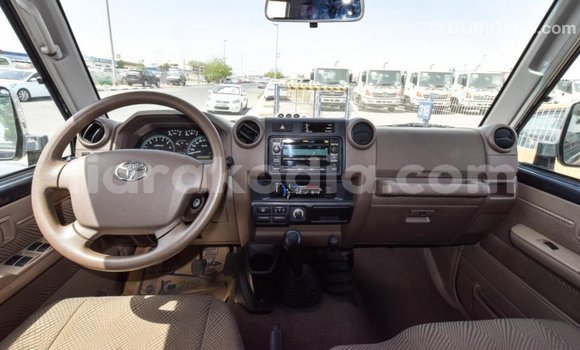Acheter Import Voiture Toyota Land Cruiser Autre à Import - Dubai, Diana Acheter Import Voiture Toyota Land Cruiser Autre à Import - Dubai, Diana