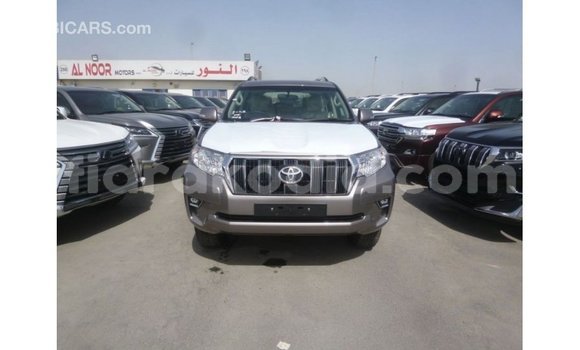 Acheter Import Voiture Toyota Prado Autre à Import - Dubai, Diana Acheter Import Voiture Toyota Prado Autre à Import - Dubai, Diana