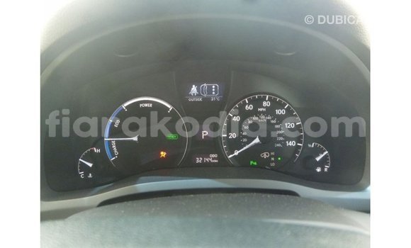 Acheter Import Voiture Lexus RX Blanc à Import - Dubai, Diana Acheter Import Voiture Lexus RX Blanc à Import - Dubai, Diana