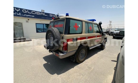 Hividy Toyota Land Cruiser beige Car in Import - Dubai in Diana Hividy Toyota Land Cruiser beige Car in Import - Dubai in Diana