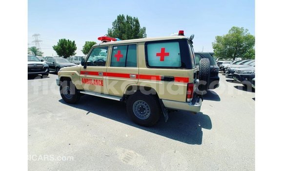Hividy Toyota Land Cruiser beige Car in Import - Dubai in Diana Hividy Toyota Land Cruiser beige Car in Import - Dubai in Diana