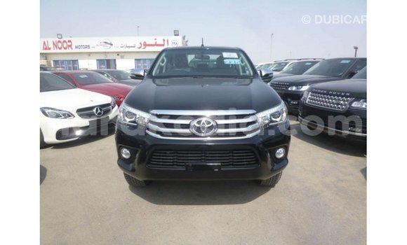 Acheter Import Voiture Toyota Hilux Noir à Import - Dubai, Diana Acheter Import Voiture Toyota Hilux Noir à Import - Dubai, Diana